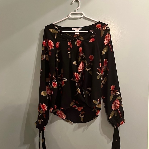 Streetwear society Floral Sheer blouse, flower print, women’s size medium black - Picture 1 of 4